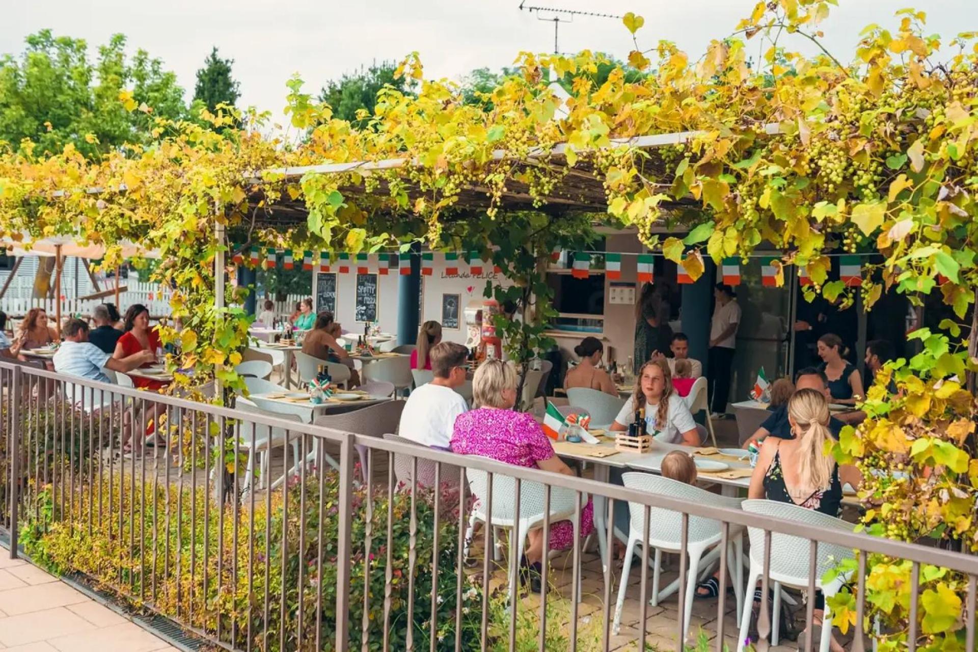 Vacanze Glamping Boutique San Felice del Benaco Luaran gambar