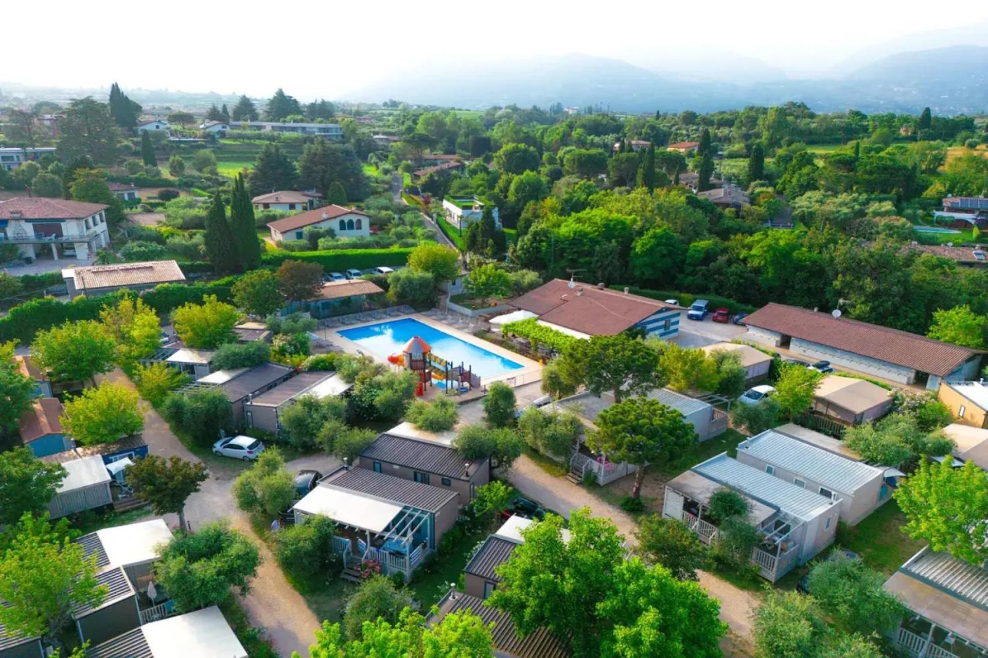 Vacanze Glamping Boutique San Felice del Benaco Luaran gambar
