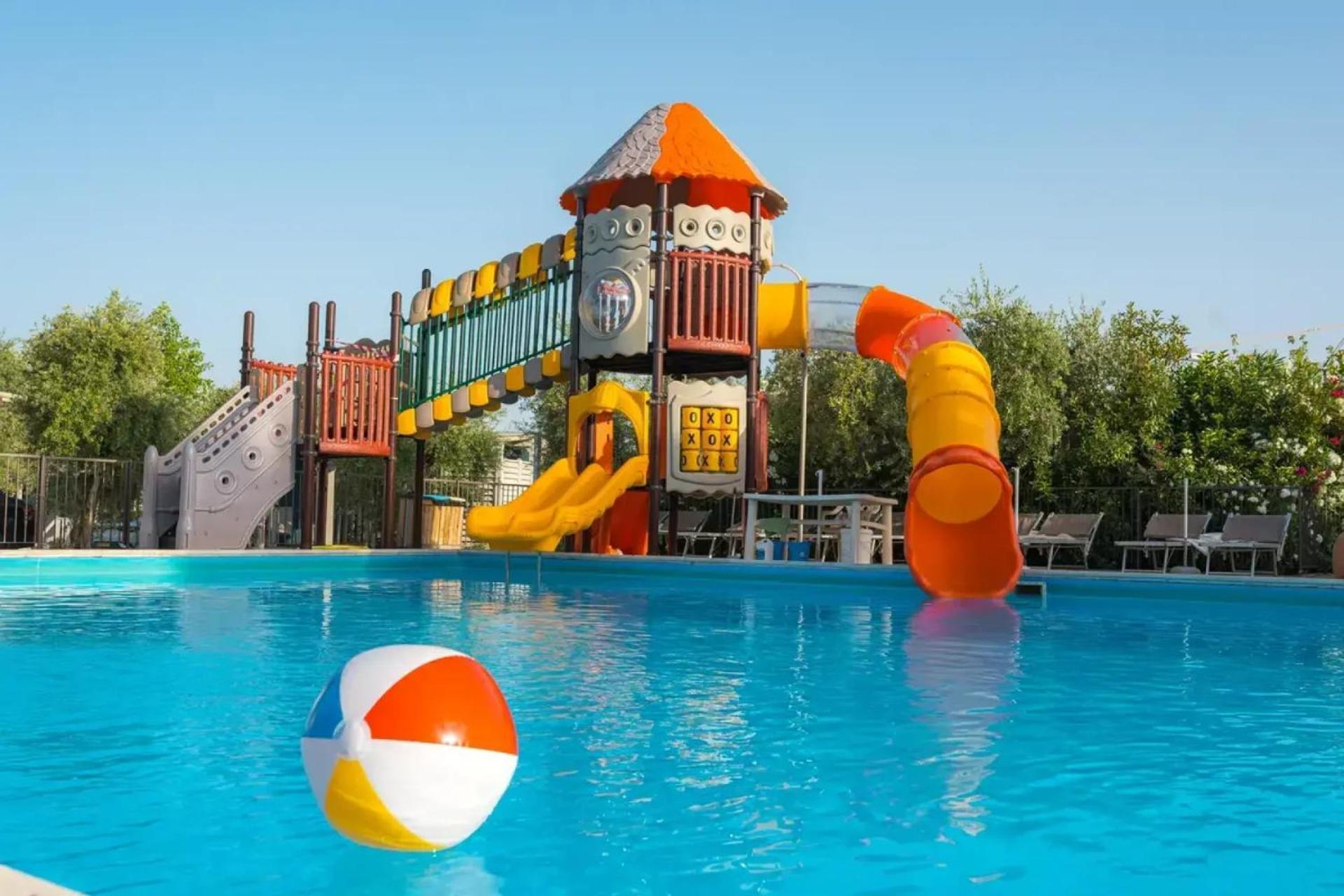 Vacanze Glamping Boutique San Felice del Benaco Luaran gambar