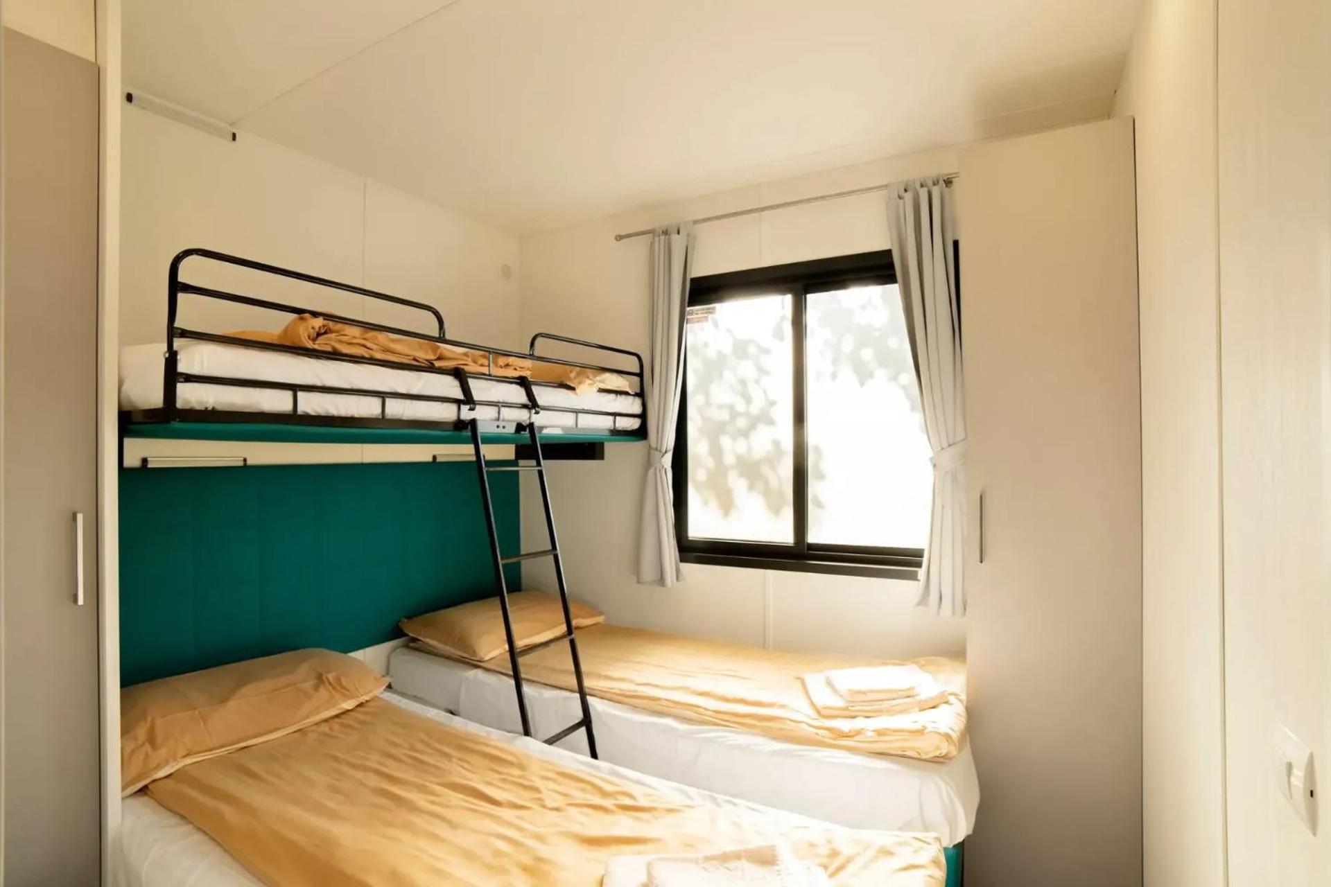 Vacanze Glamping Boutique San Felice del Benaco Bilik gambar