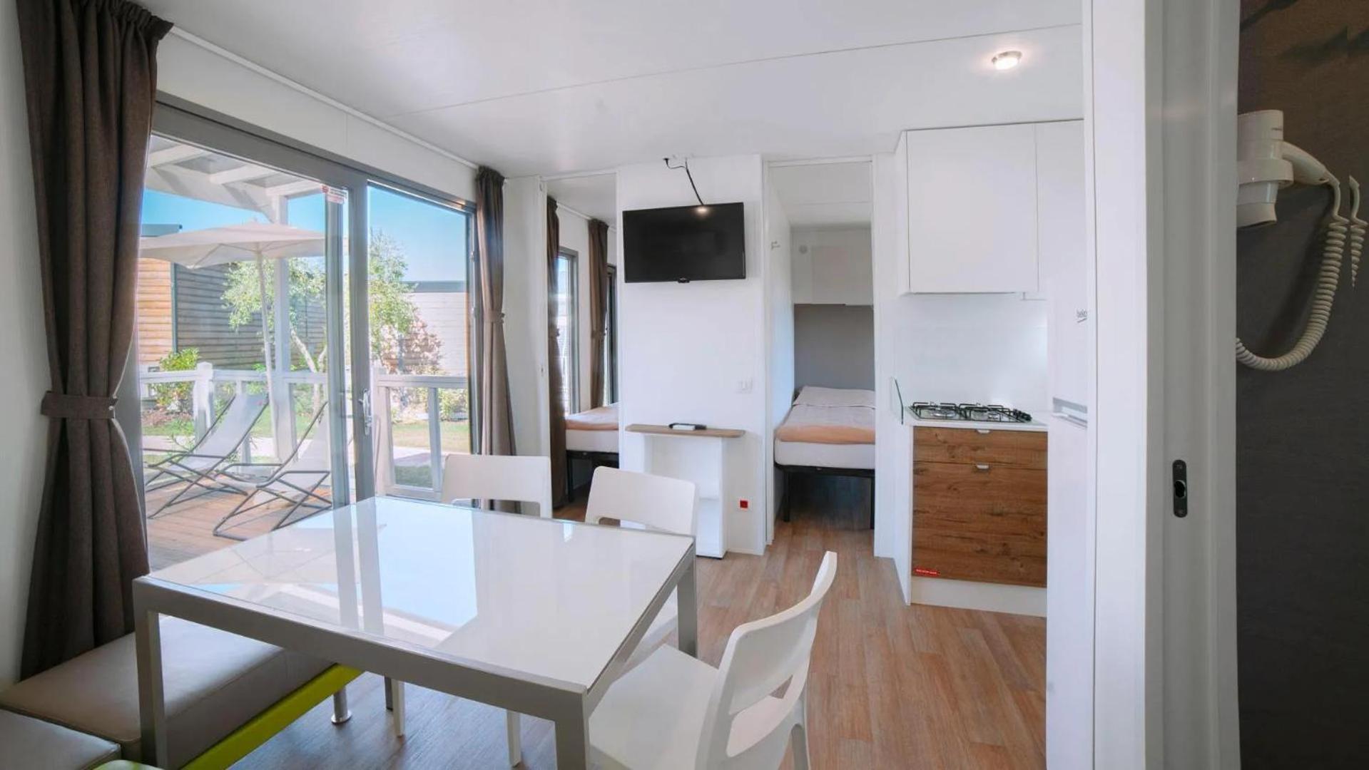 Vacanze Glamping Boutique San Felice del Benaco Bilik gambar