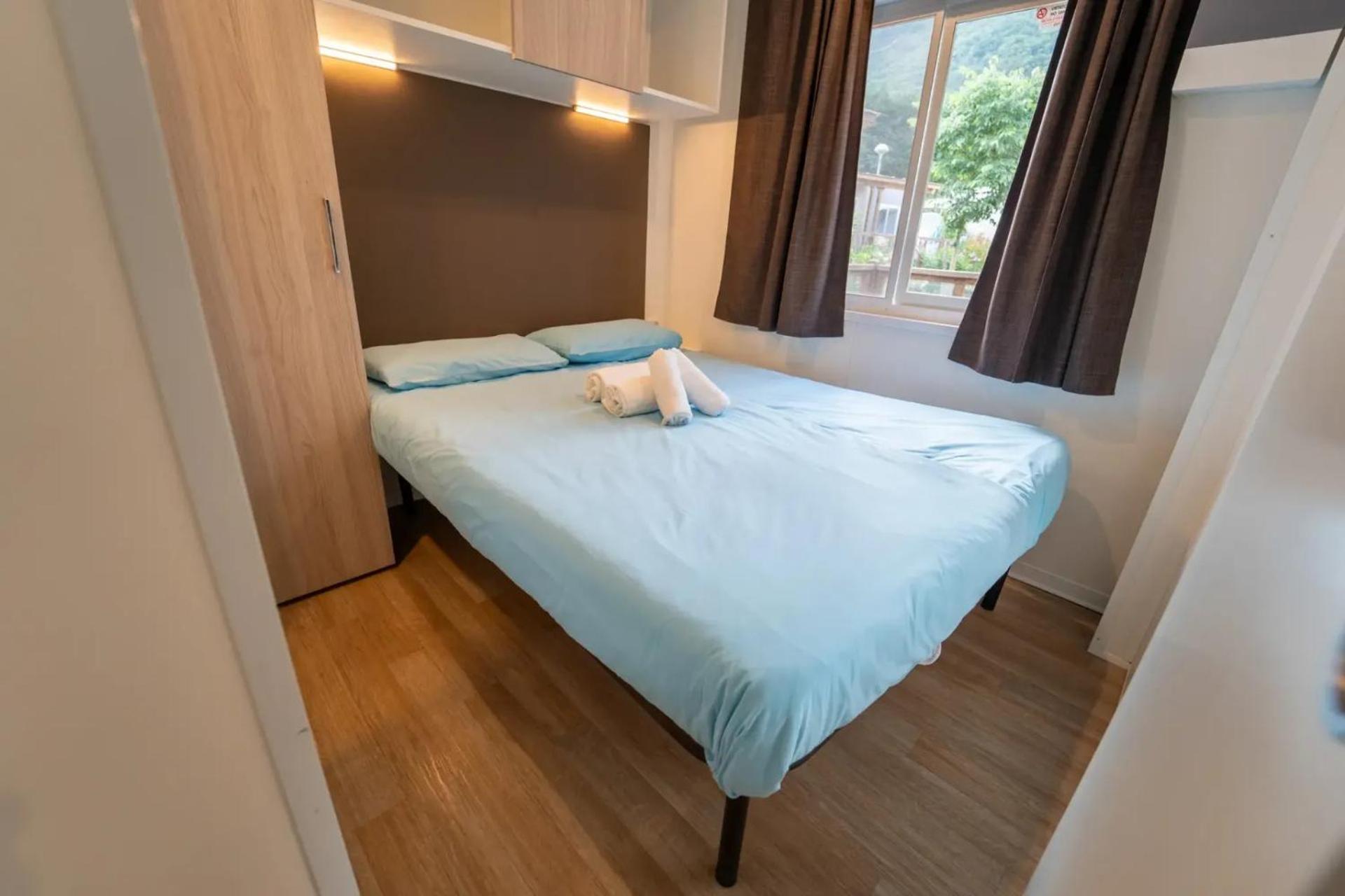 Vacanze Glamping Boutique San Felice del Benaco Bilik gambar