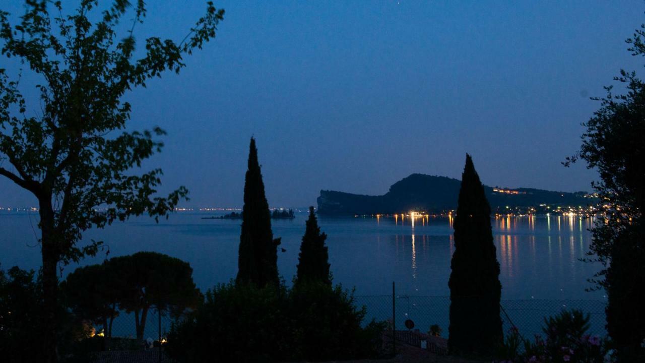 Vacanze Glamping Boutique San Felice del Benaco Luaran gambar